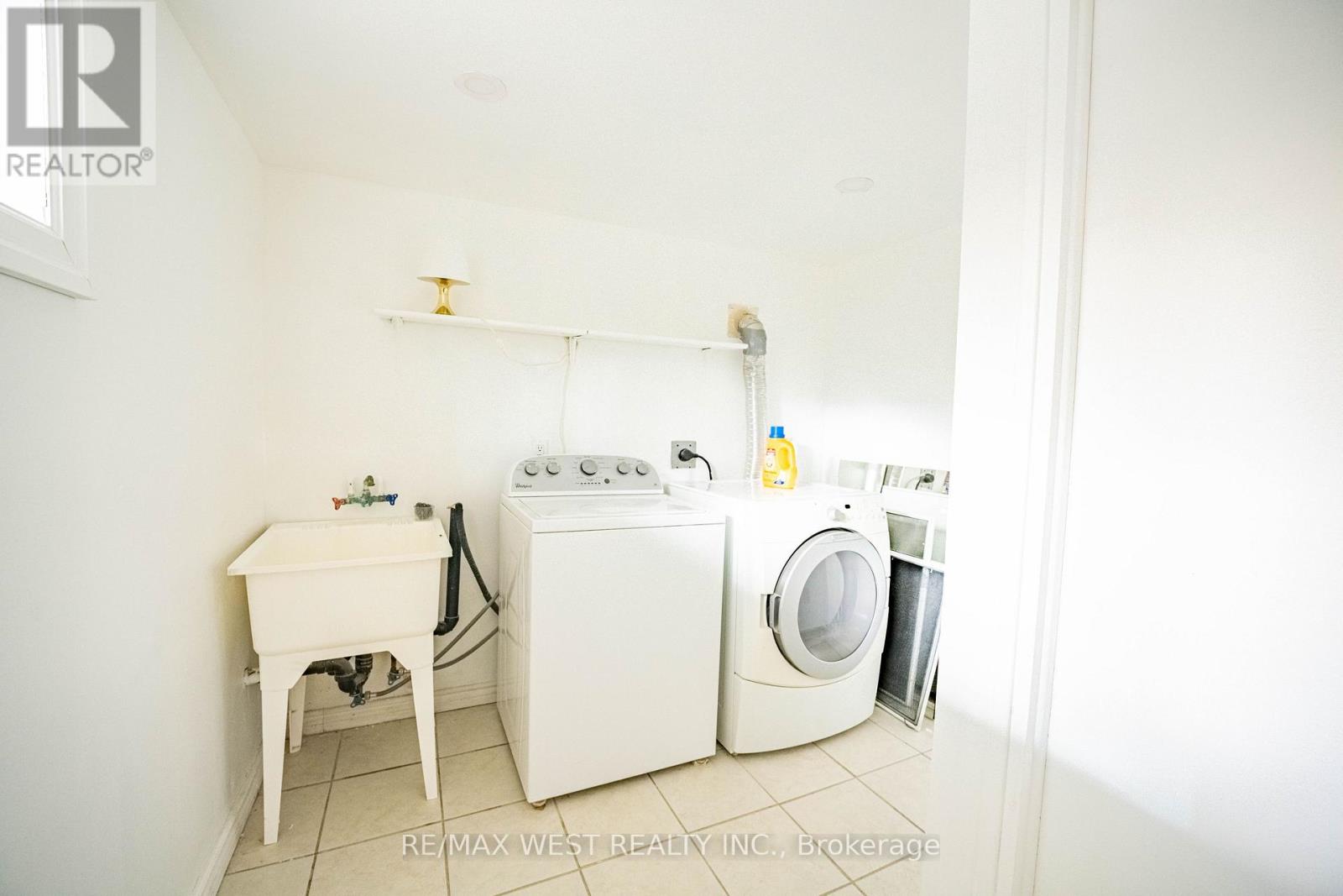 Basement - 235 Pleasant Avenue, Toronto, Ontario  M2M 1M6 - Photo 17 - C12502218