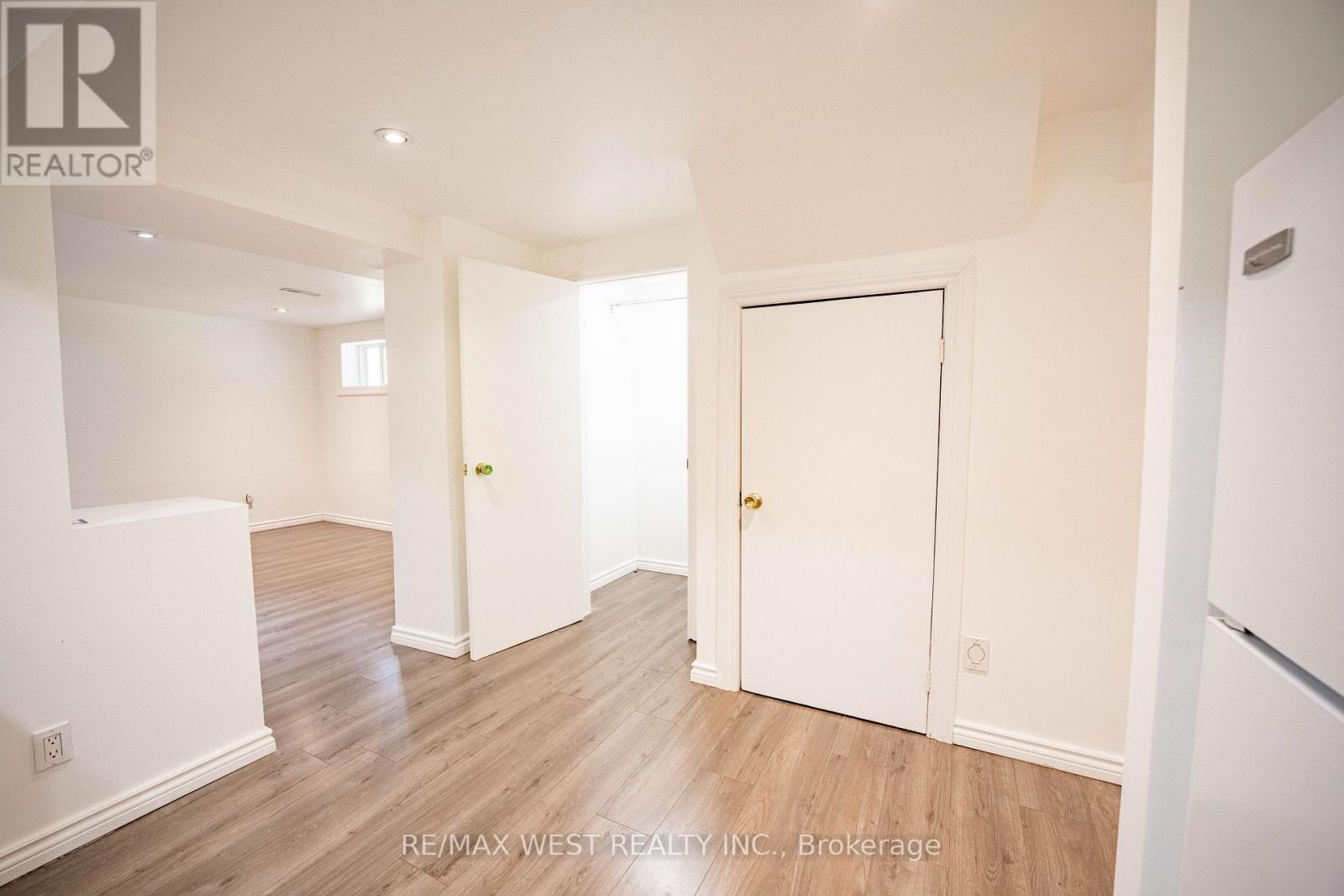 Basement - 235 Pleasant Avenue, Toronto, Ontario  M2M 1M6 - Photo 6 - C12502218