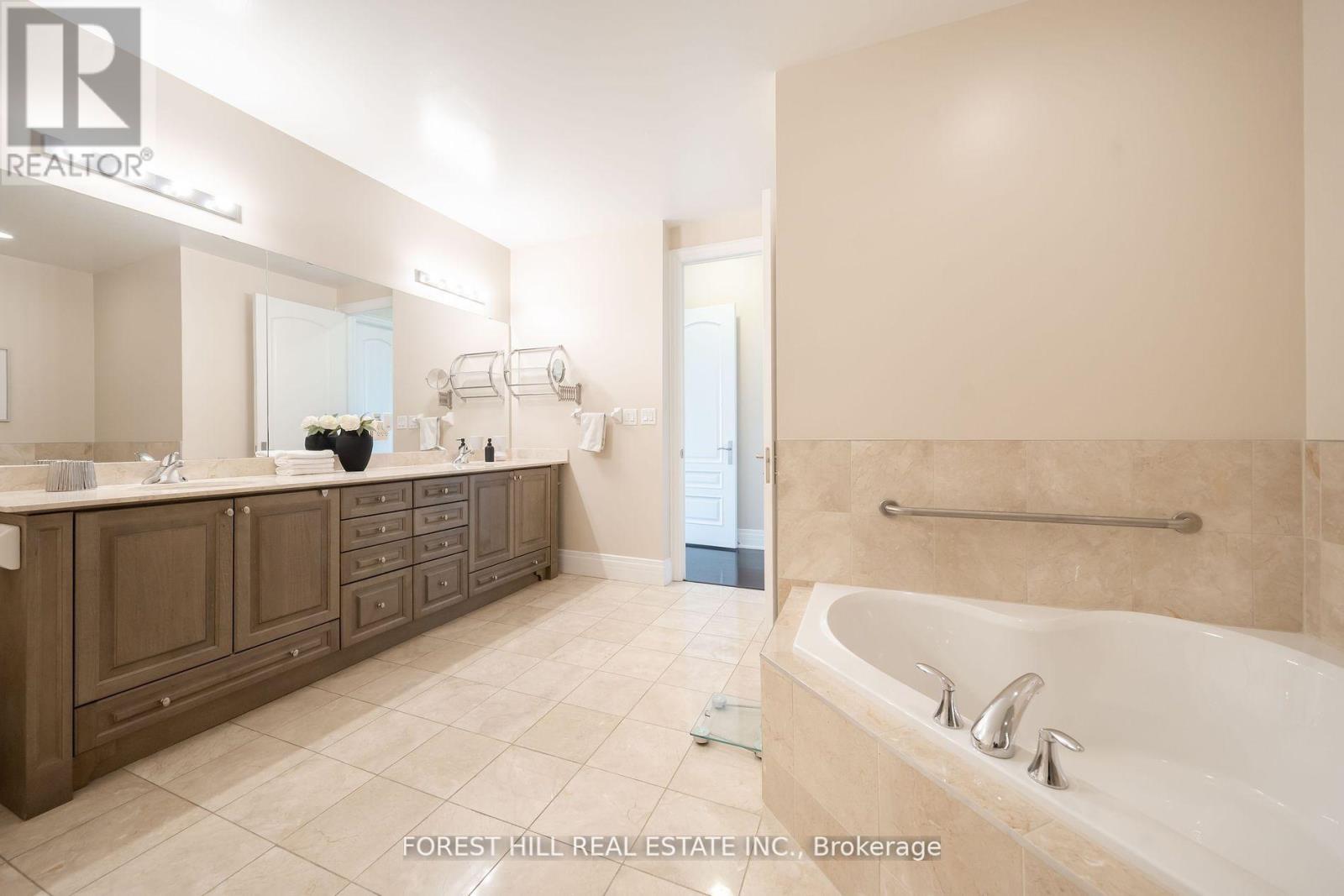 Ph1900 - 20 Bloorview Place, Toronto, Ontario  M2J 0A6 - Photo 20 - C12502282