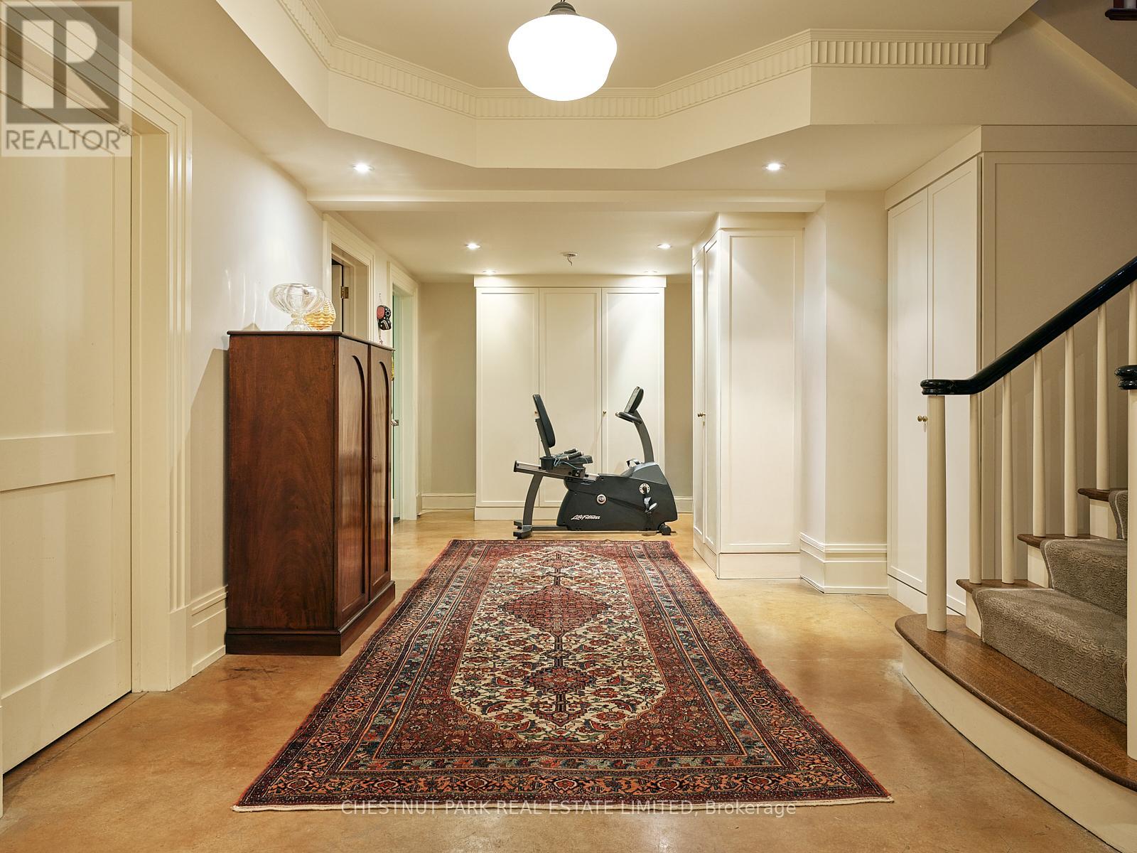 10 Shorncliffe Avenue, Toronto, Ontario  M4V 1T1 - Photo 25 - C12502300