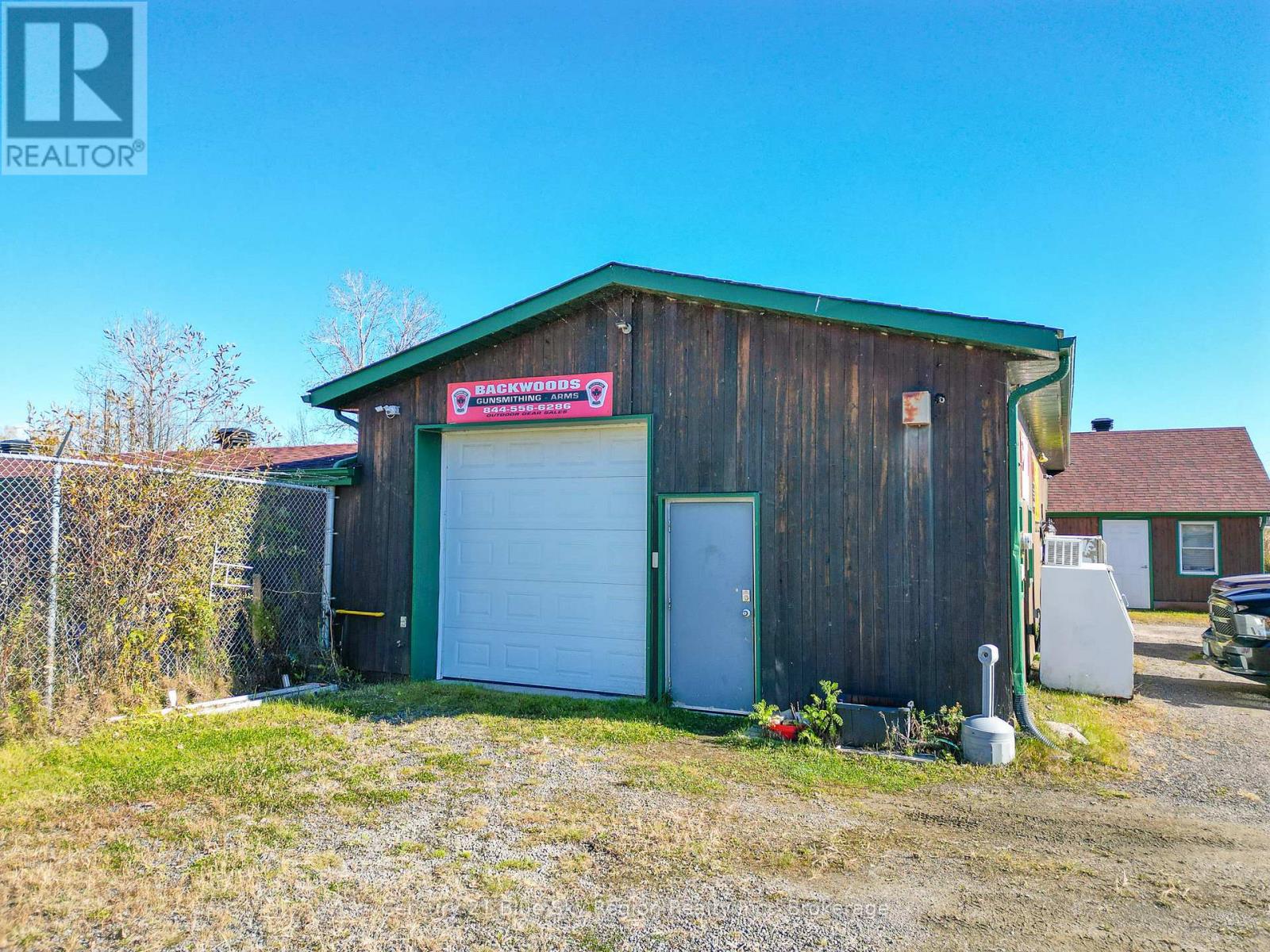 2822 Highway 17 E, East Ferris (Corbeil), Ontario  P0H 1K0 - Photo 3 - X12502466
