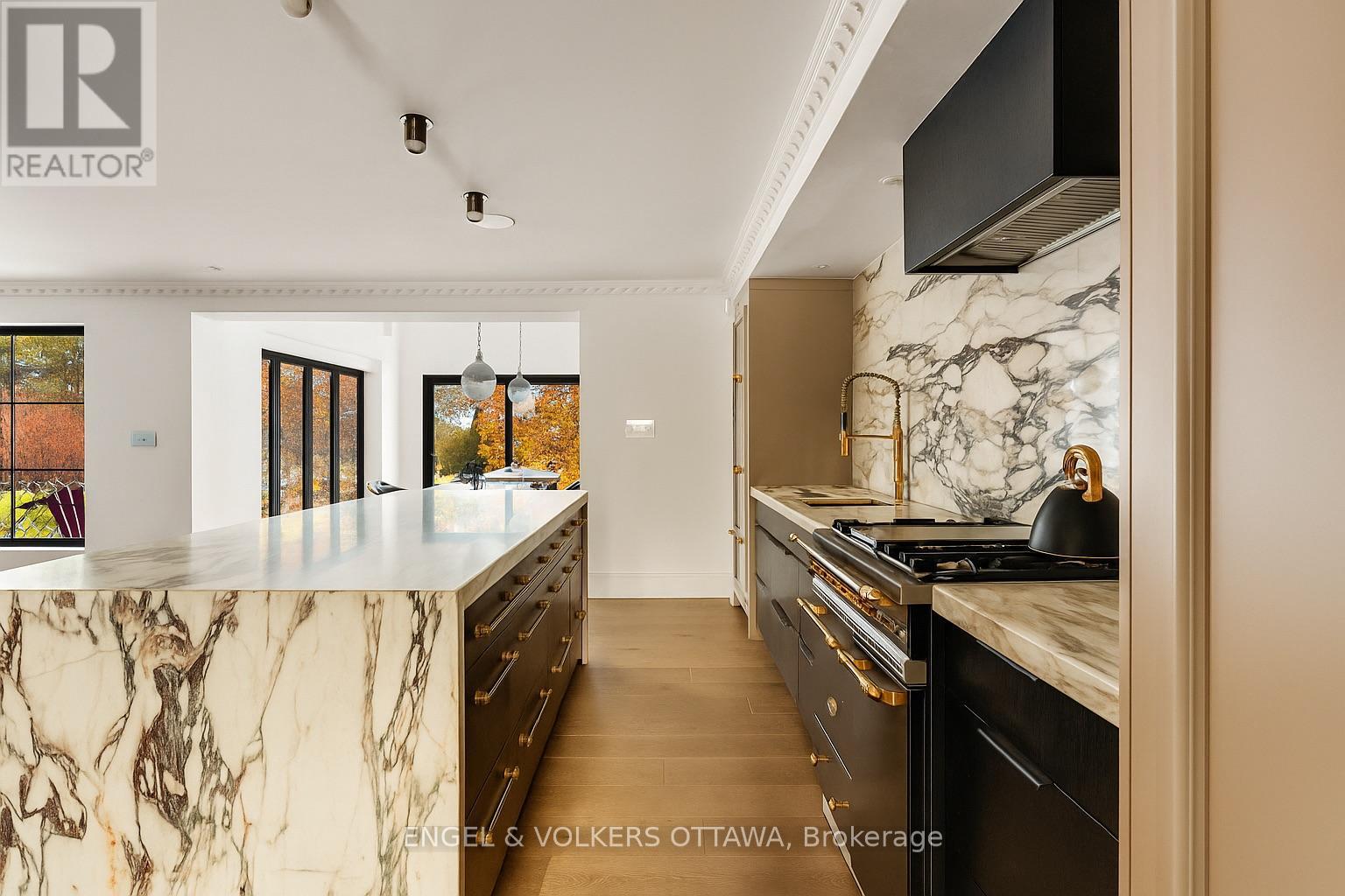 1041 Brandywine Court, Ottawa, Ontario  K4M 1J2 - Photo 10 - X12500018