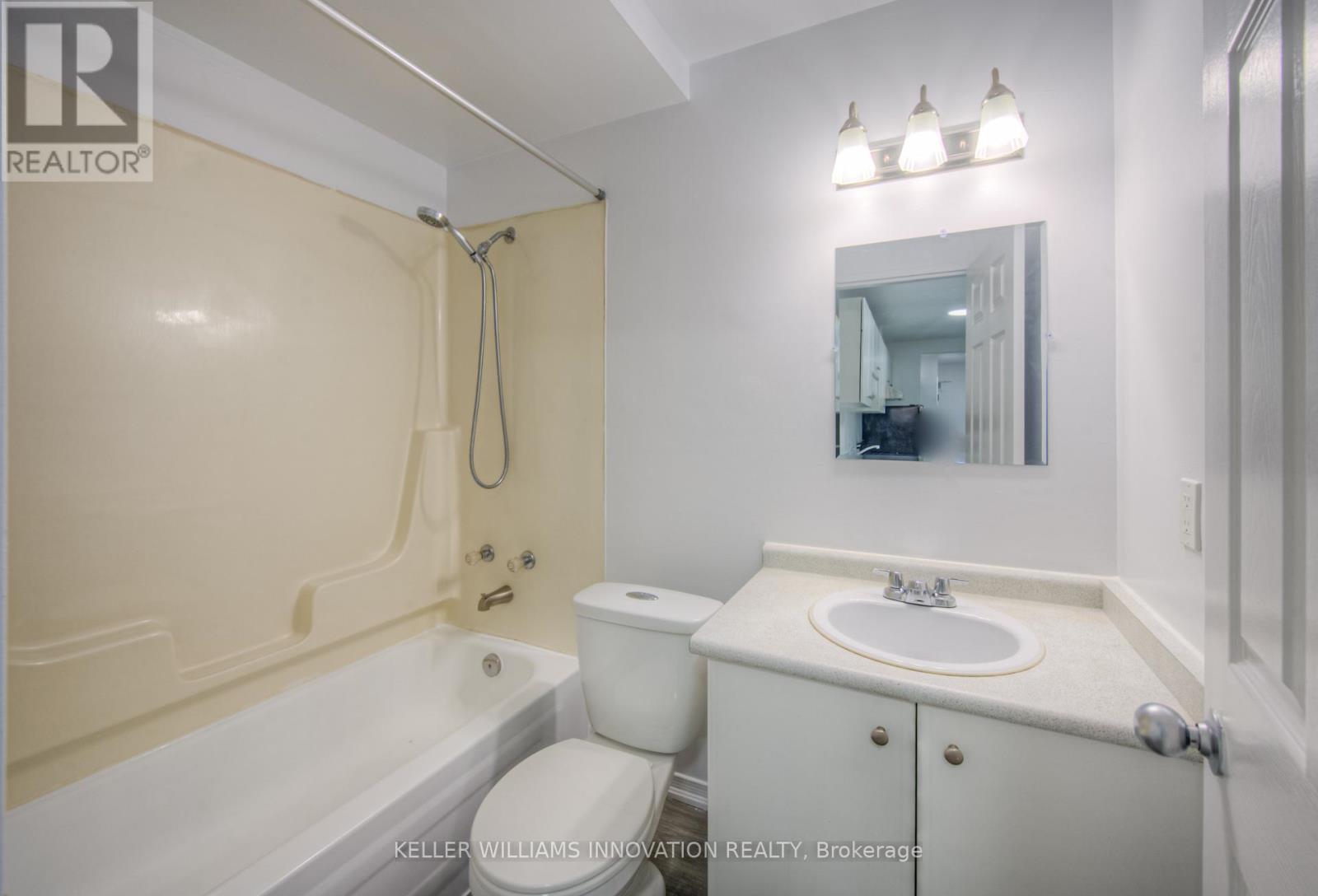 1123 Queenston Road, Cambridge, Ontario  N3H 3L1 - Photo 15 - X12270981