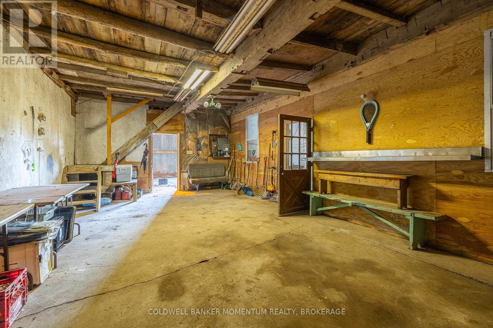 1050 Turner Road, Thorold (Port Robinson), Ontario  L2H 2Y6 - Photo 34 - X12502314