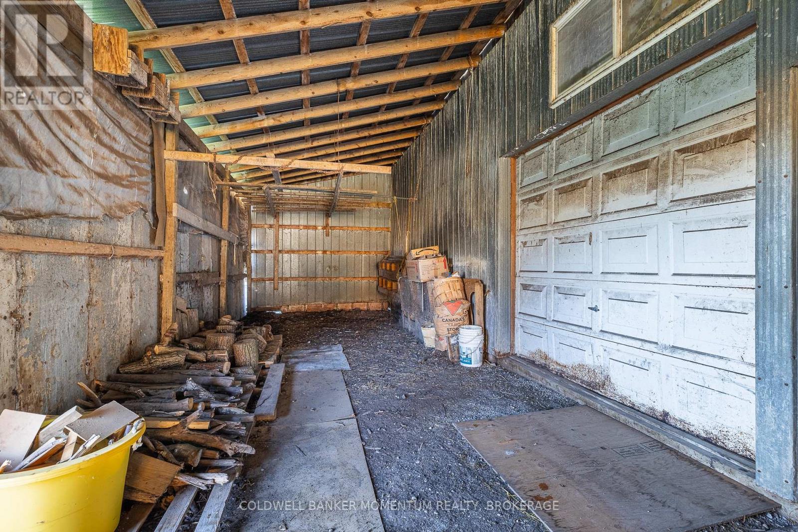 1050 Turner Road, Thorold (Port Robinson), Ontario  L2H 2Y6 - Photo 39 - X12502314