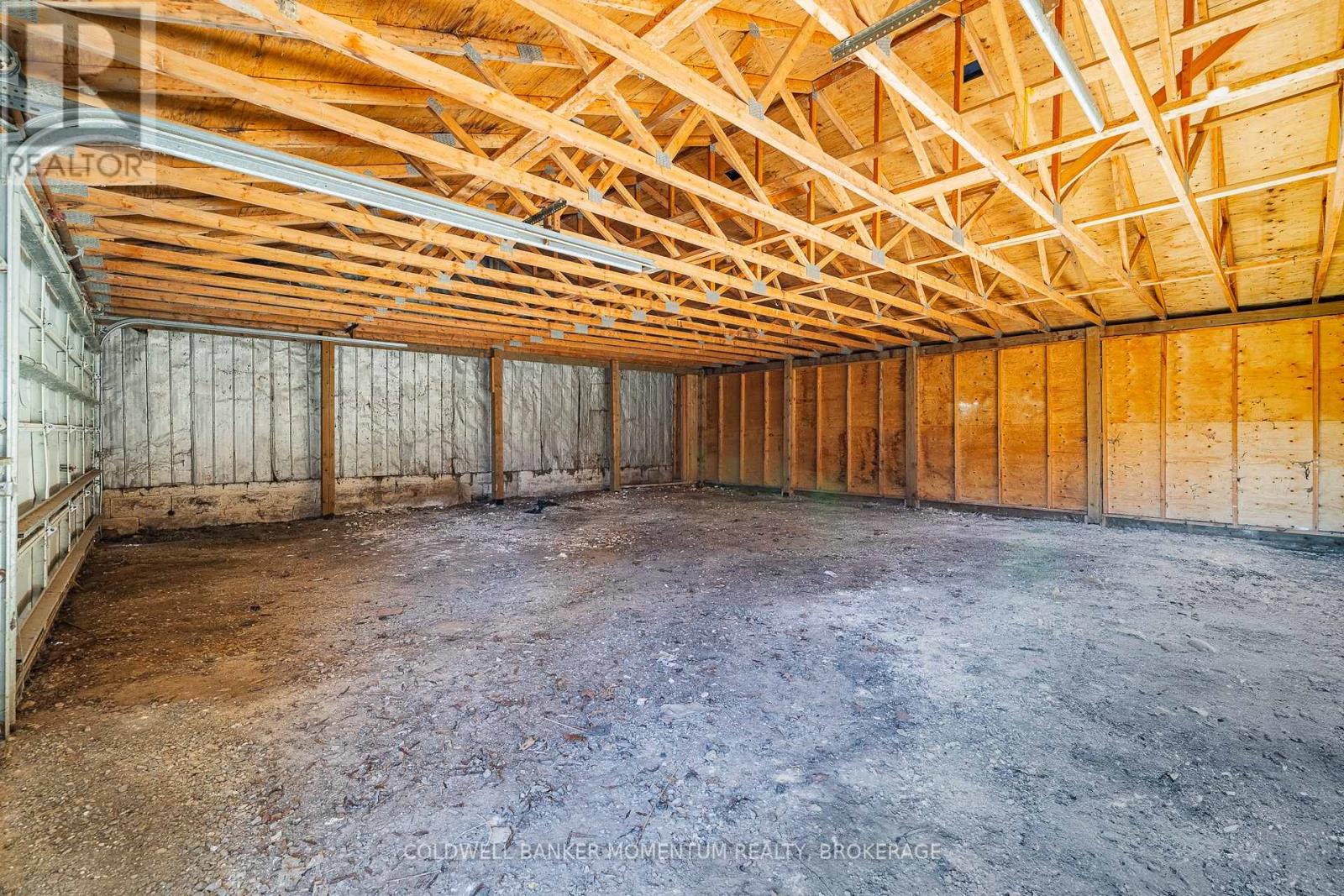 1050 Turner Road, Thorold (Port Robinson), Ontario  L2H 2Y6 - Photo 40 - X12502314