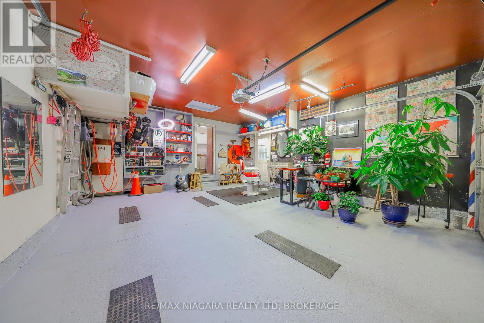 19 Elderwood Drive, St. Catharines (Grapeview), Ontario  L2S 3E5 - Photo 22 - X12502336