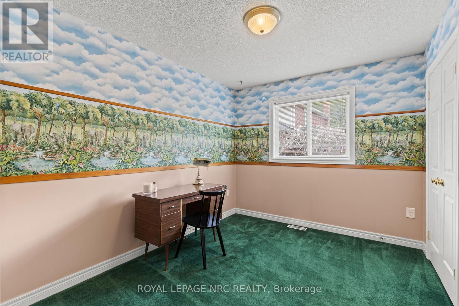 38 Baker Road S, Grimsby (Grimsby East), Ontario  L3M 5H6 - Photo 17 - X12502404