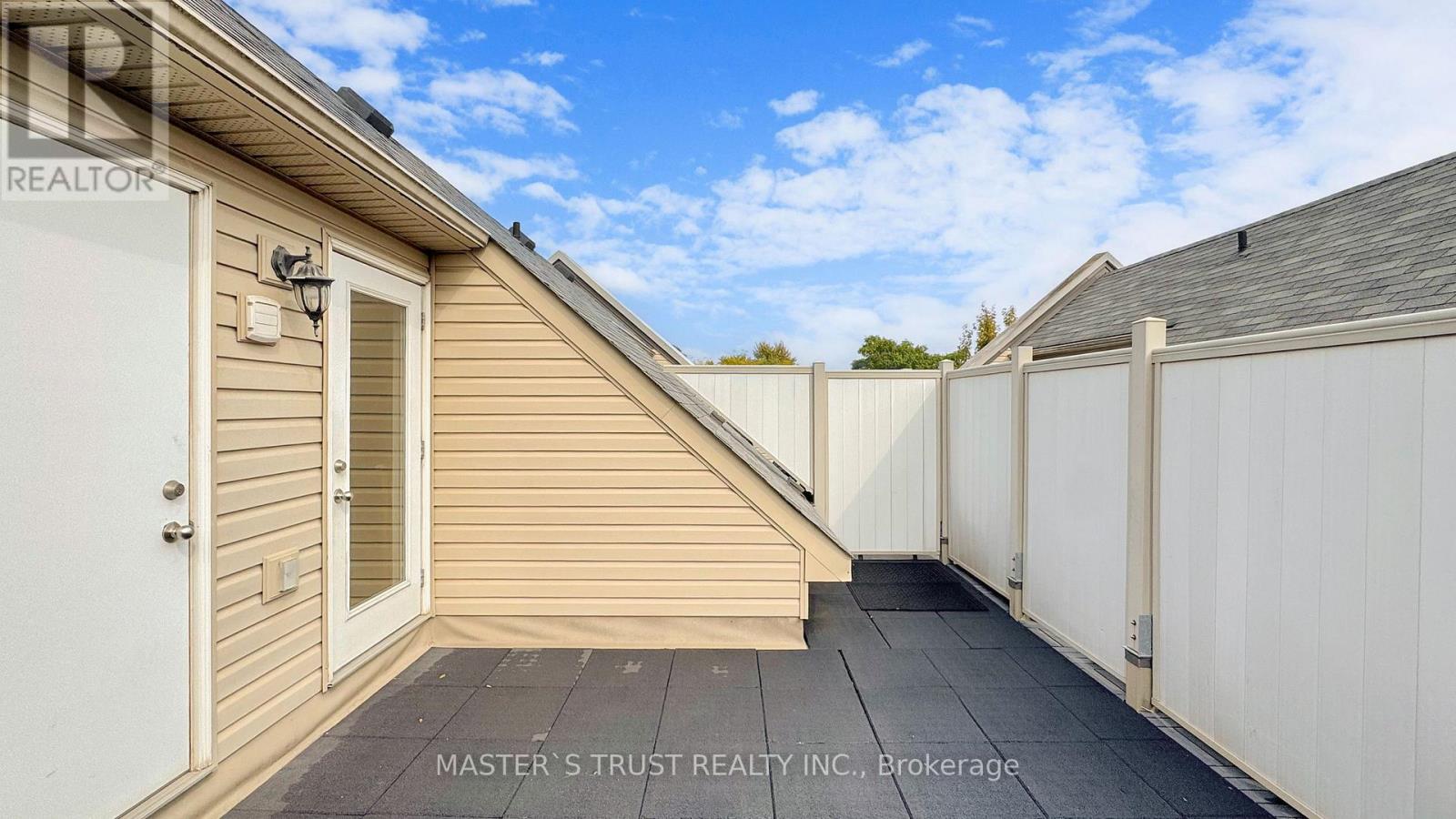 Unit4 - 74 Munro Street, Toronto, Ontario  M4M 2S9 - Photo 27 - E12502244