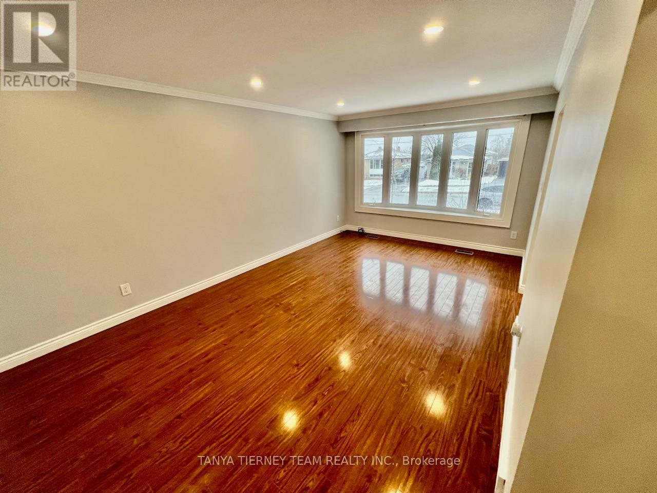 117 Keewatin Street S, Oshawa, Ontario  L1H 6Z2 - Photo 3 - E12502252