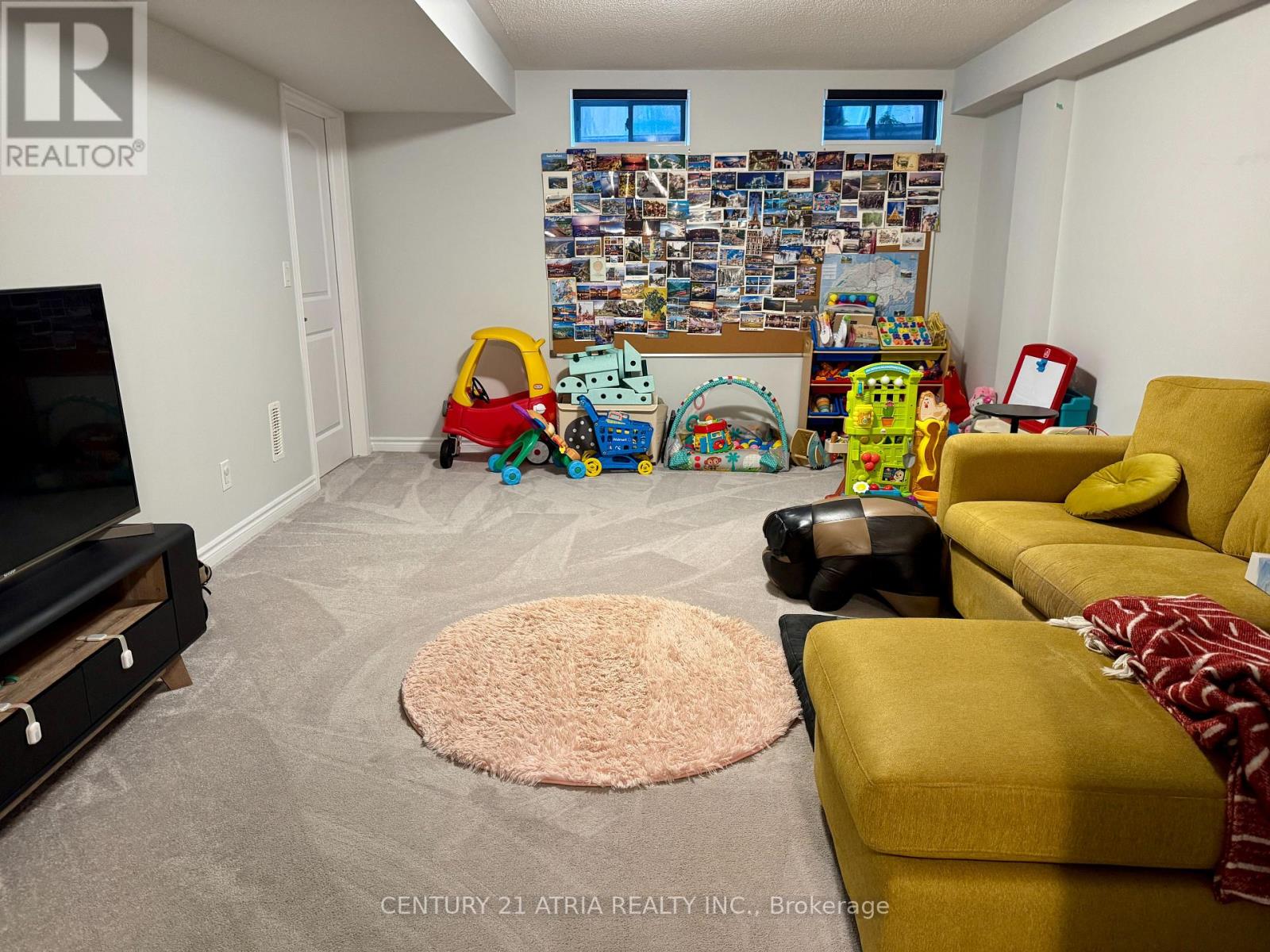 8 Marlborough Street, Whitby, Ontario  L1R 0R2 - Photo 12 - E12502280