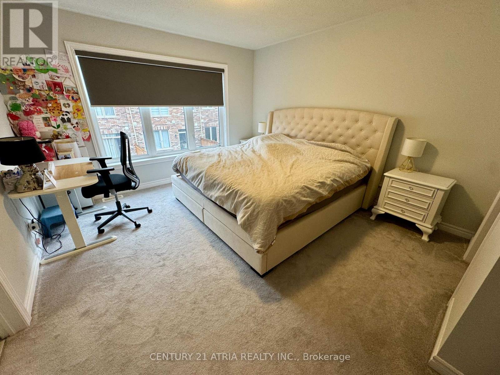 8 Marlborough Street, Whitby, Ontario  L1R 0R2 - Photo 8 - E12502280