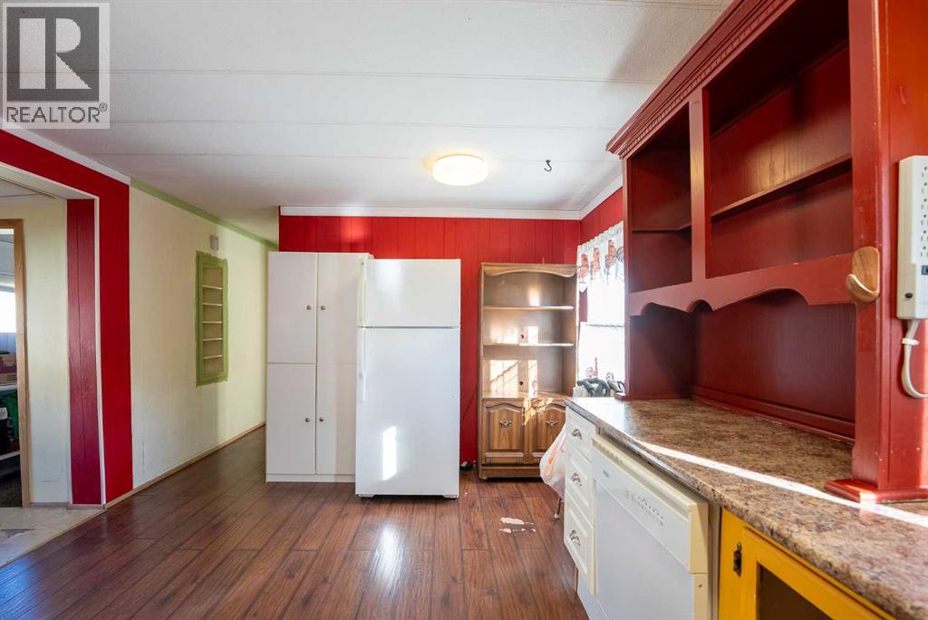 19, 5853 4 Street, Claresholm, Alberta  T0L 0T0 - Photo 13 - A2266233