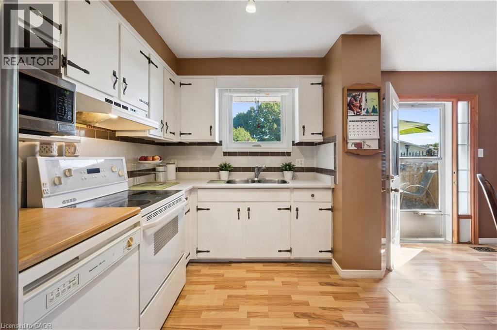 573 Pioneer Drive, Kitchener, Ontario  N2P 1P4 - Photo 13 - 40784582