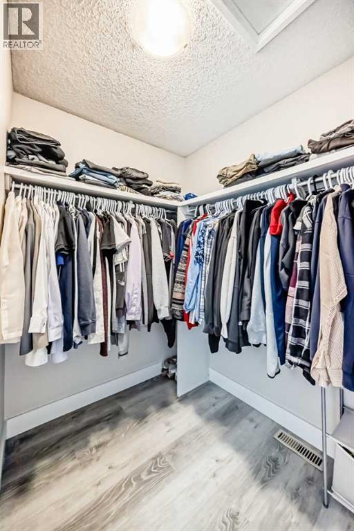 3920 44 Avenue Ne, Calgary, Alberta T1Y 5V8 - Photo 11 - A2250890