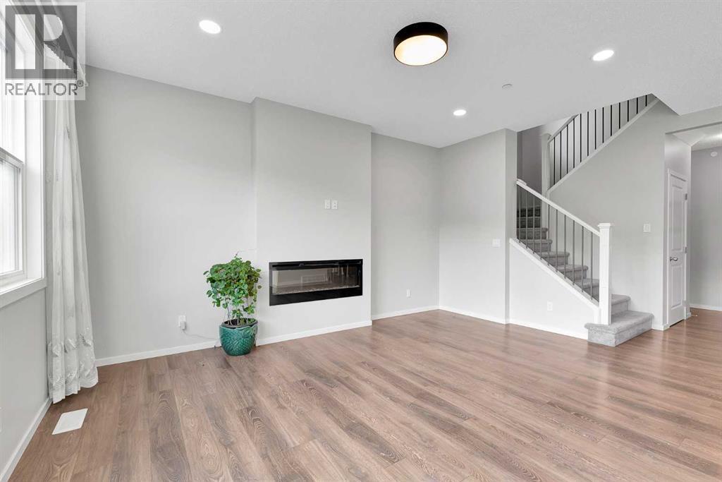 106 Lucas Crescent Nw, Calgary, Alberta  T3P 1M6 - Photo 7 - A2263068