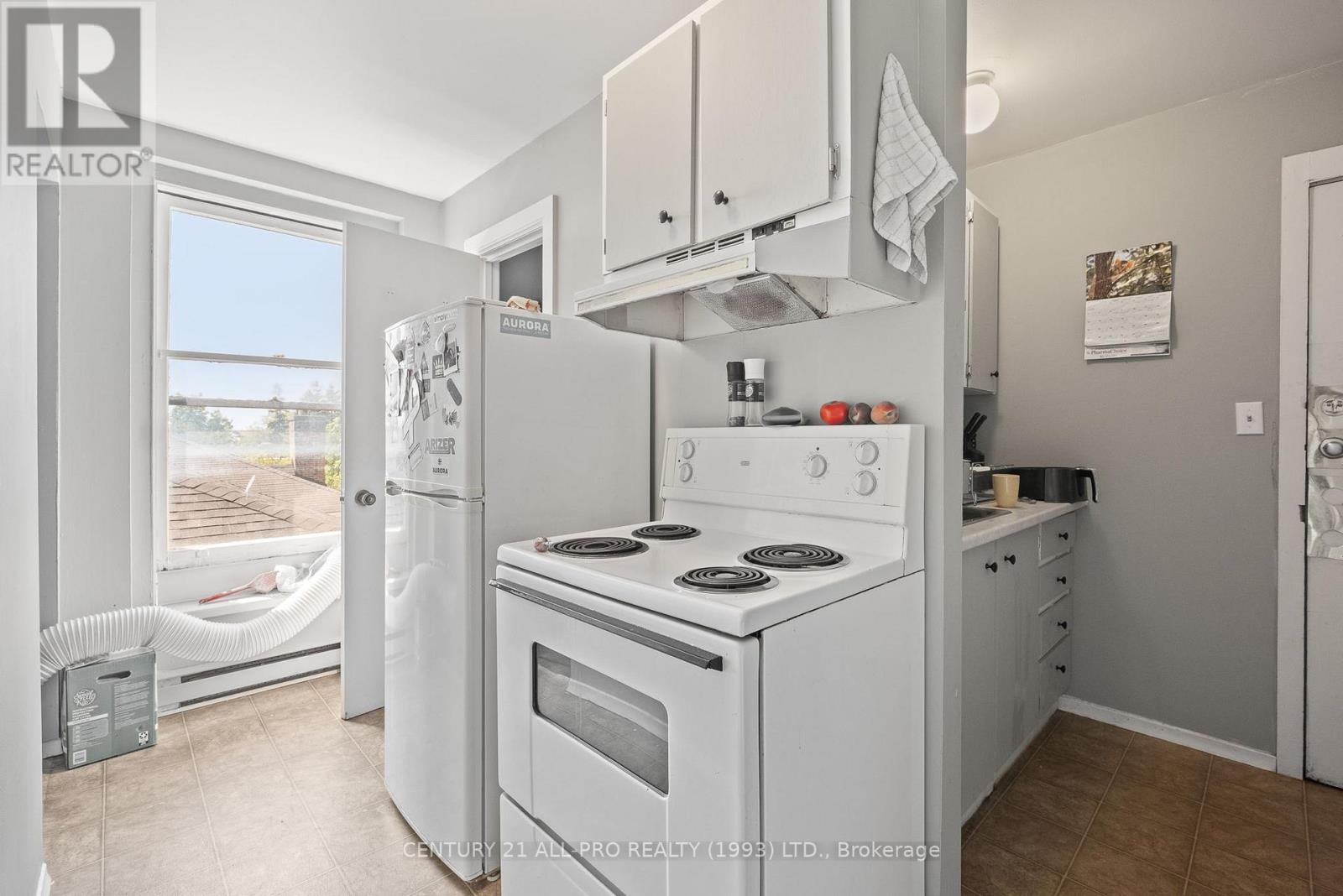 1 James Street W, Cobourg, Ontario  K9A 2J8 - Photo 39 - X12502384