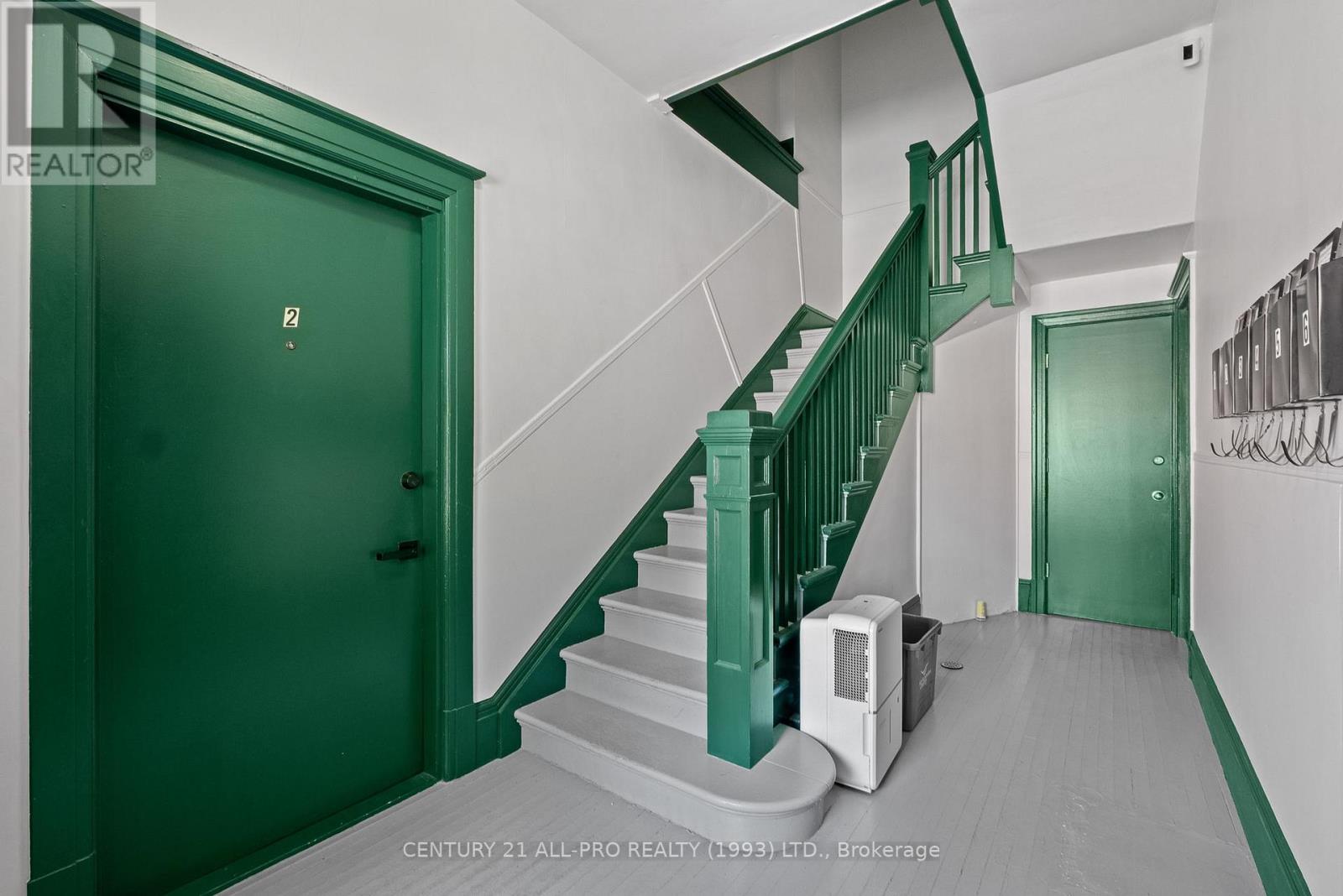 1 James Street W, Cobourg, Ontario  K9A 2J8 - Photo 6 - X12502384