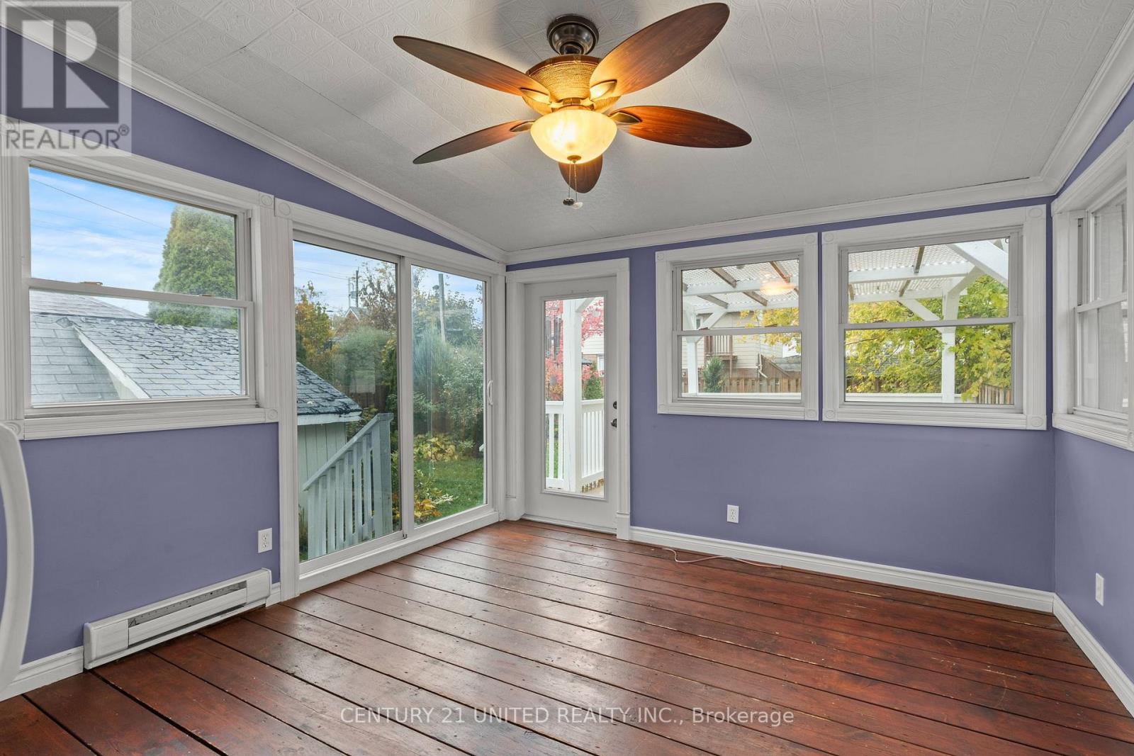 16 Locust Street, Welland, Ontario L3C 4J2 - Photo 20 - X12502470