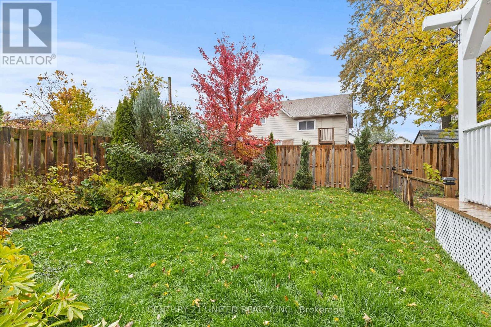 16 Locust Street, Welland, Ontario L3C 4J2 - Photo 34 - X12502470