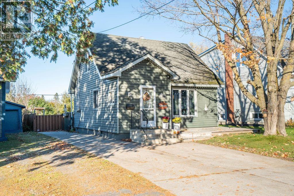 567 Bush St, Sault Ste. Marie, Ontario  P6C 3H9 - Photo 25 - SM253159