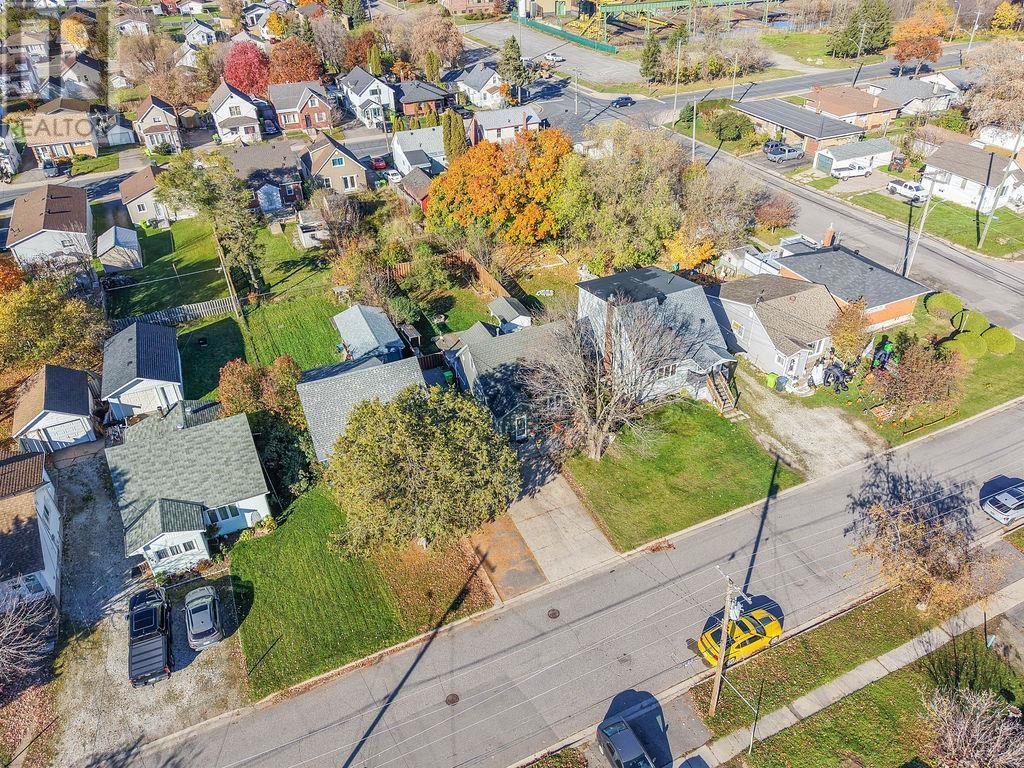 567 Bush St, Sault Ste. Marie, Ontario  P6C 3H9 - Photo 29 - SM253159