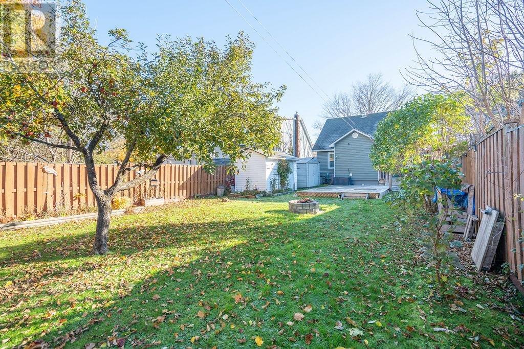 567 Bush St, Sault Ste. Marie, Ontario  P6C 3H9 - Photo 31 - SM253159