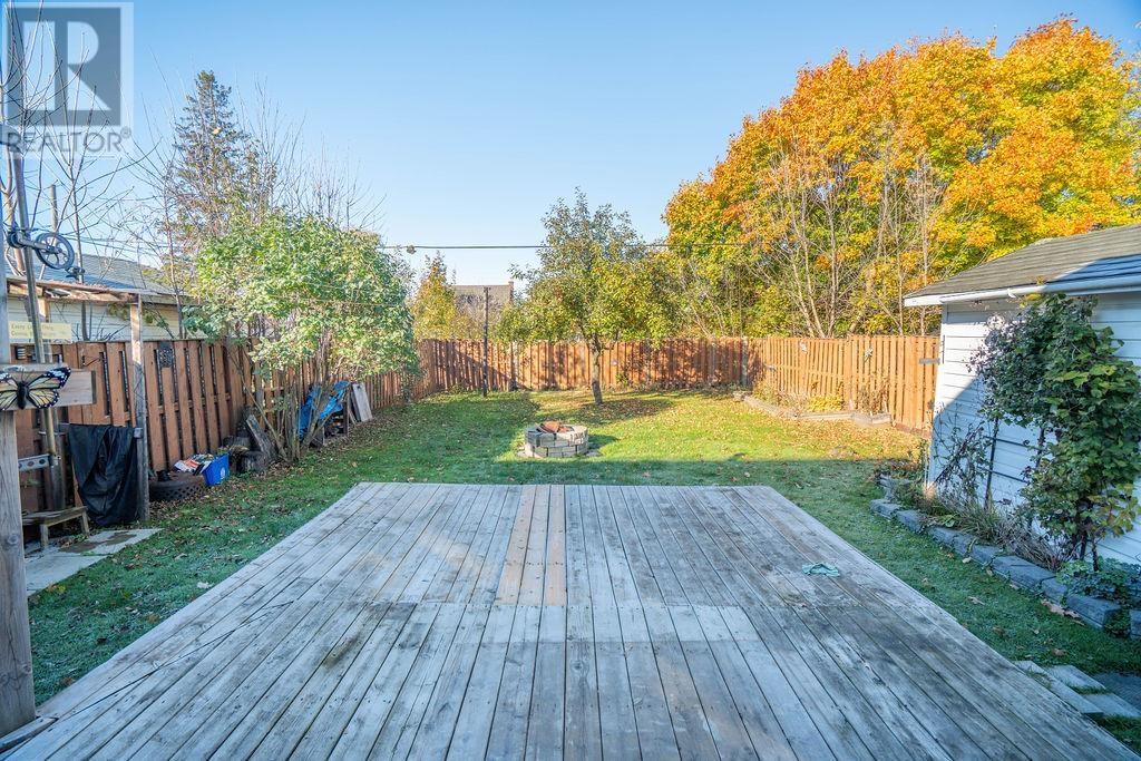 567 Bush St, Sault Ste. Marie, Ontario  P6C 3H9 - Photo 32 - SM253159