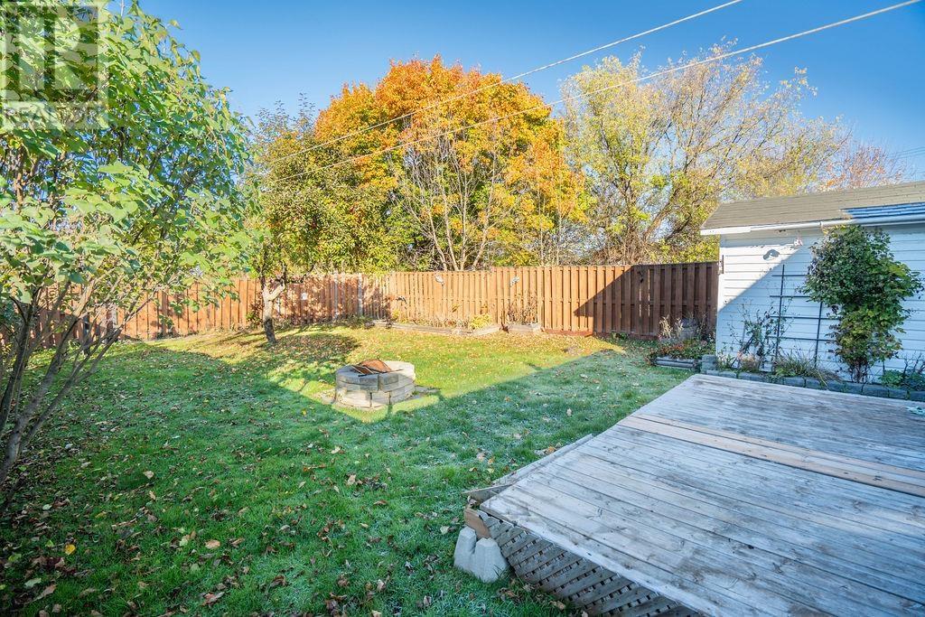 567 Bush St, Sault Ste. Marie, Ontario  P6C 3H9 - Photo 4 - SM253159