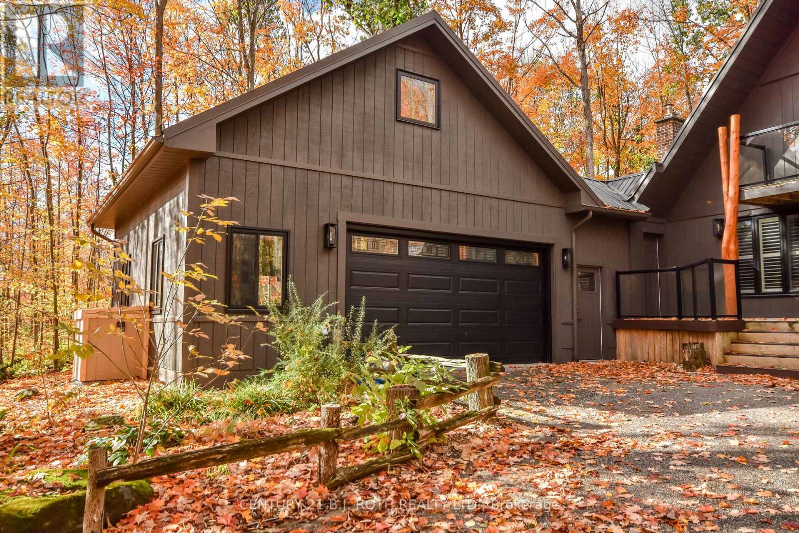 Suite - 10 Slalom Drive, Oro-Medonte, Ontario  L0K 1N0 - Photo 2 - S12502174