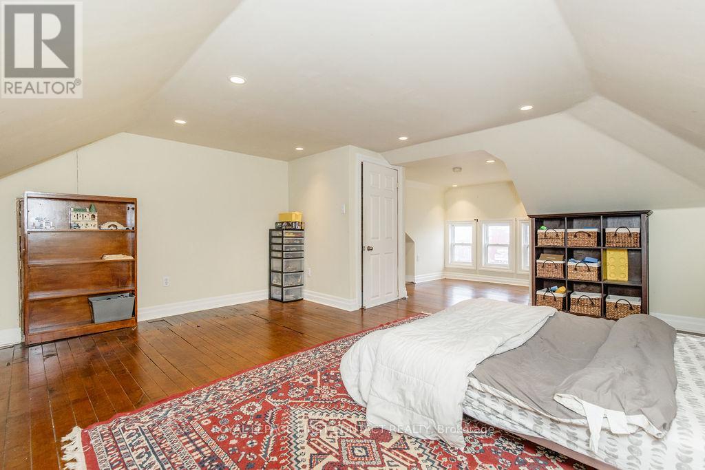 5 Mill Street, Severn (Coldwater), Ontario  L0K 1E0 - Photo 31 - S12502232