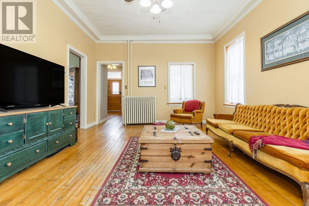 5 Mill Street, Severn (Coldwater), Ontario  L0K 1E0 - Photo 7 - S12502232