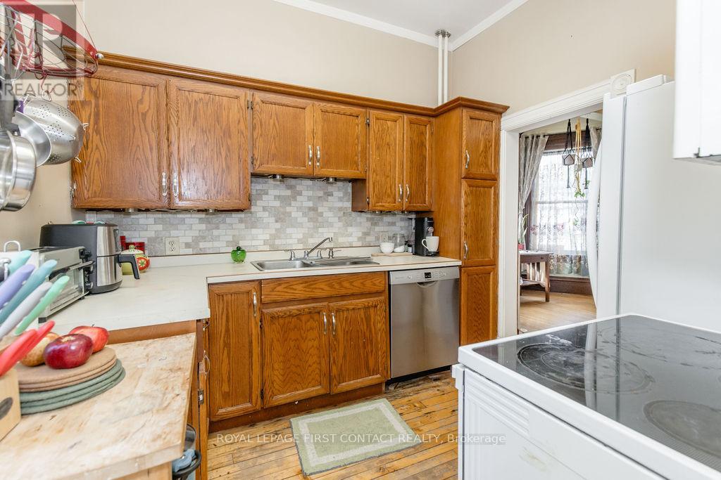 5 Mill Street, Severn (Coldwater), Ontario  L0K 1E0 - Photo 9 - S12502232