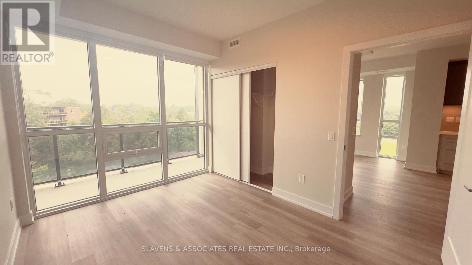 606 - 41 Johnson Street, Barrie (North Shore), Ontario  L4M 0L6 - Photo 13 - S12502246