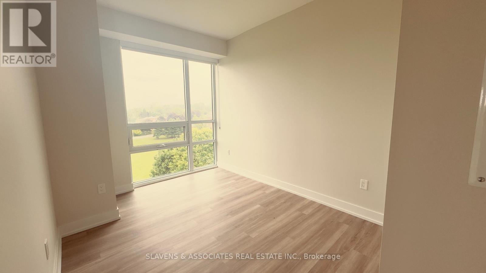 606 - 41 Johnson Street, Barrie (North Shore), Ontario  L4M 0L6 - Photo 9 - S12502246