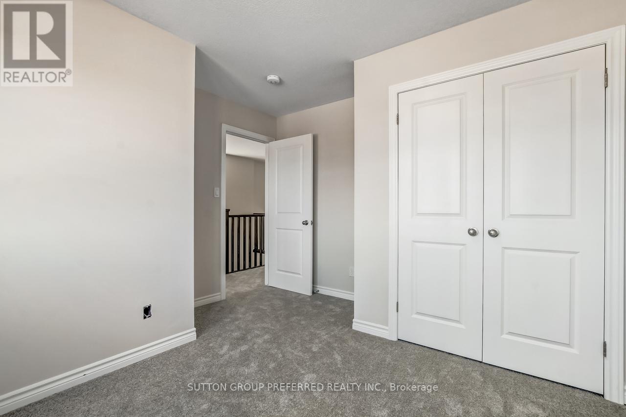 345 Kennington Way, London South, Ontario  N6L 0H4 - Photo 19 - X12271460