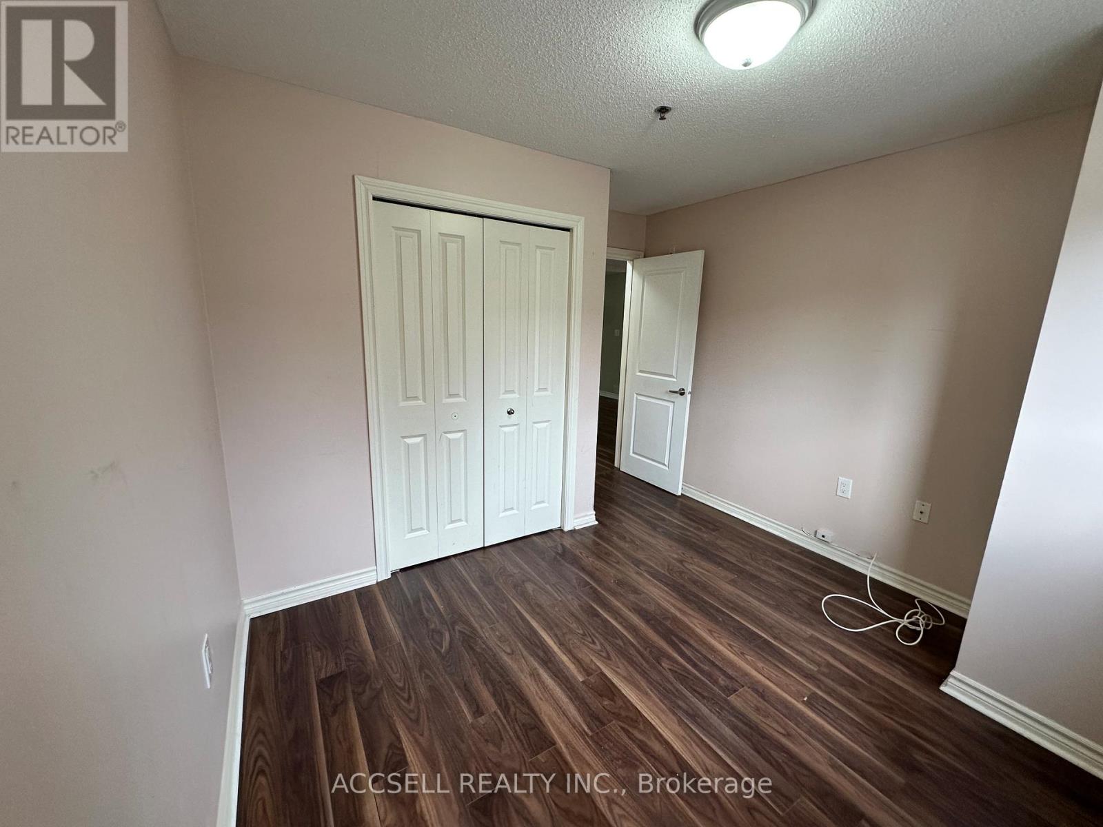 110 - 151 Potts Private, Ottawa, Ontario  K4A 0V7 - Photo 13 - X12342414