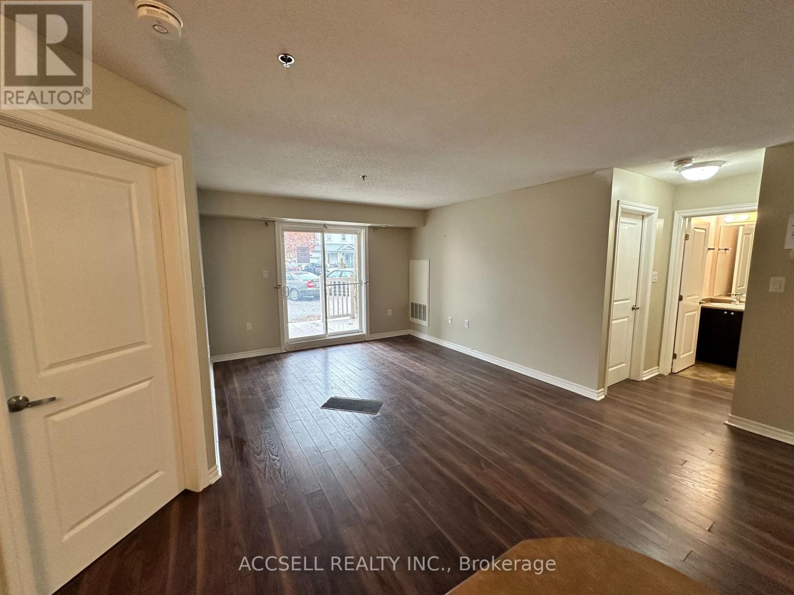 110 - 151 Potts Private, Ottawa, Ontario  K4A 0V7 - Photo 5 - X12342414