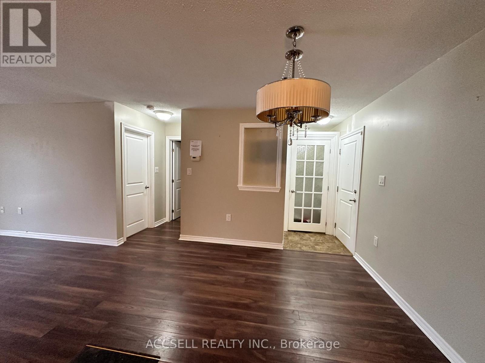 110 - 151 Potts Private, Ottawa, Ontario  K4A 0V7 - Photo 8 - X12342414