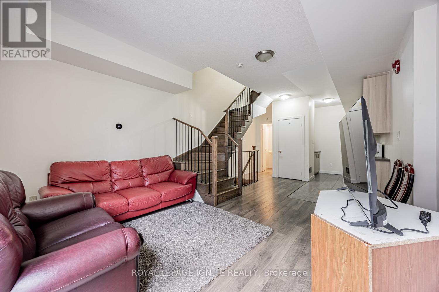 38 - 2059 Weston Road, Toronto, Ontario  M9N 1X7 - Photo 11 - W12502226