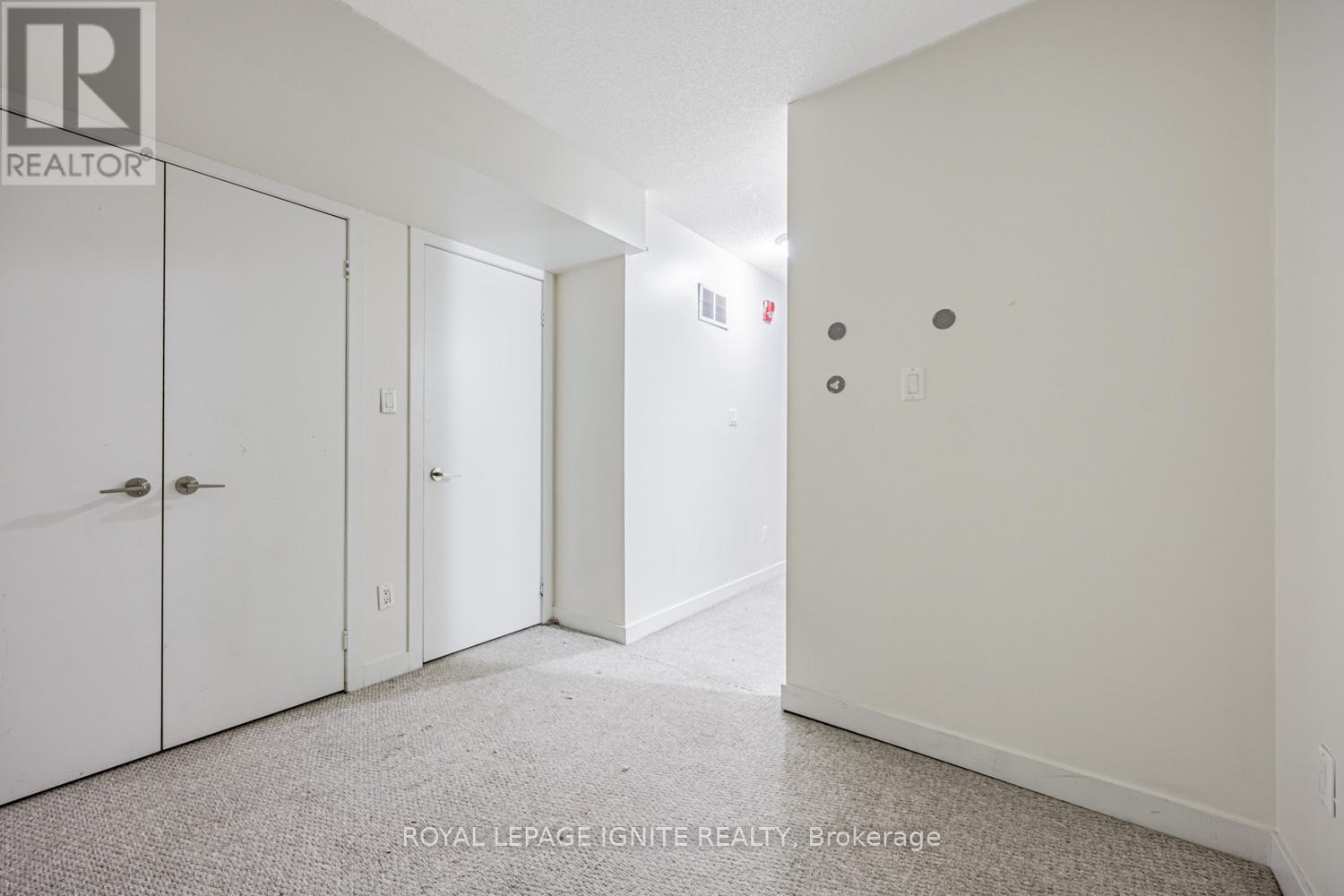 38 - 2059 Weston Road, Toronto, Ontario  M9N 1X7 - Photo 13 - W12502226