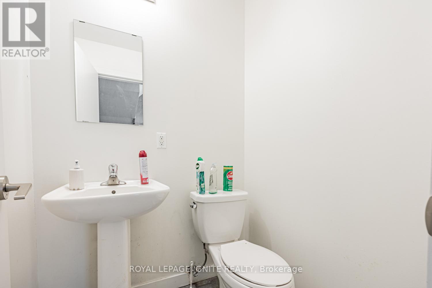 38 - 2059 Weston Road, Toronto, Ontario  M9N 1X7 - Photo 15 - W12502226