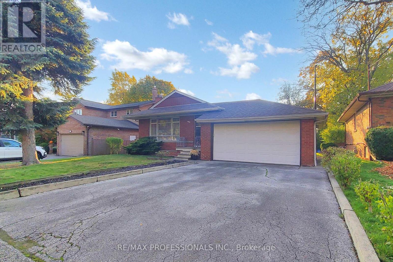 110 SHAVER AVENUE N, Toronto, Ontario