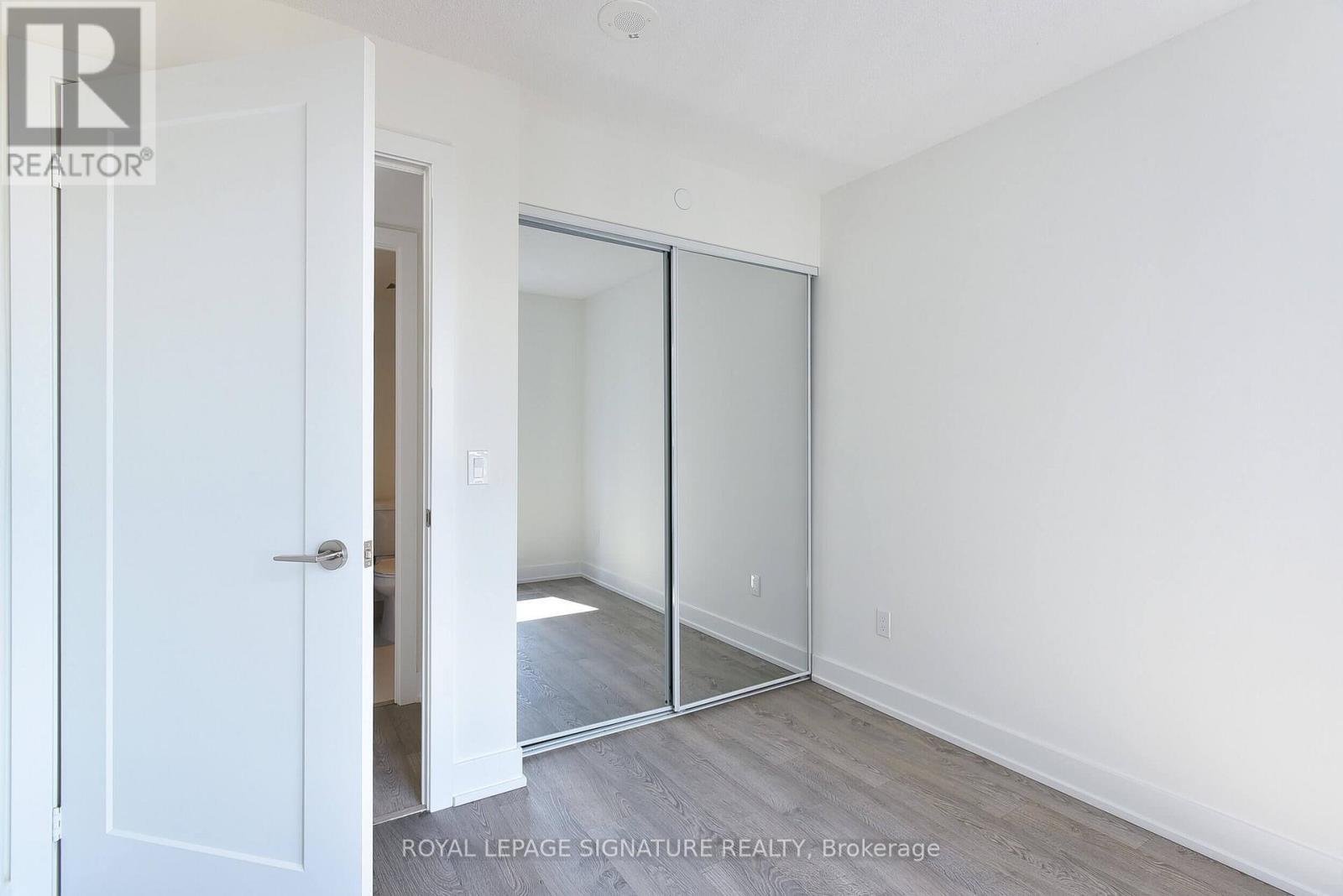 3010 - 7 Mabelle Avenue, Toronto, Ontario  M9A 0C9 - Photo 14 - W12502272