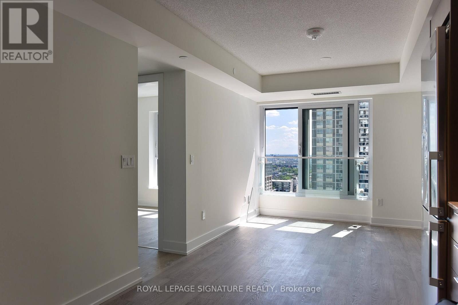 3010 - 7 Mabelle Avenue, Toronto, Ontario  M9A 0C9 - Photo 7 - W12502272