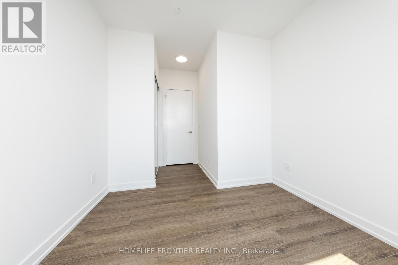 611 - 2501 Saw Whet Boulevard, Oakville, Ontario  L6M 5N2 - Photo 16 - W12502286