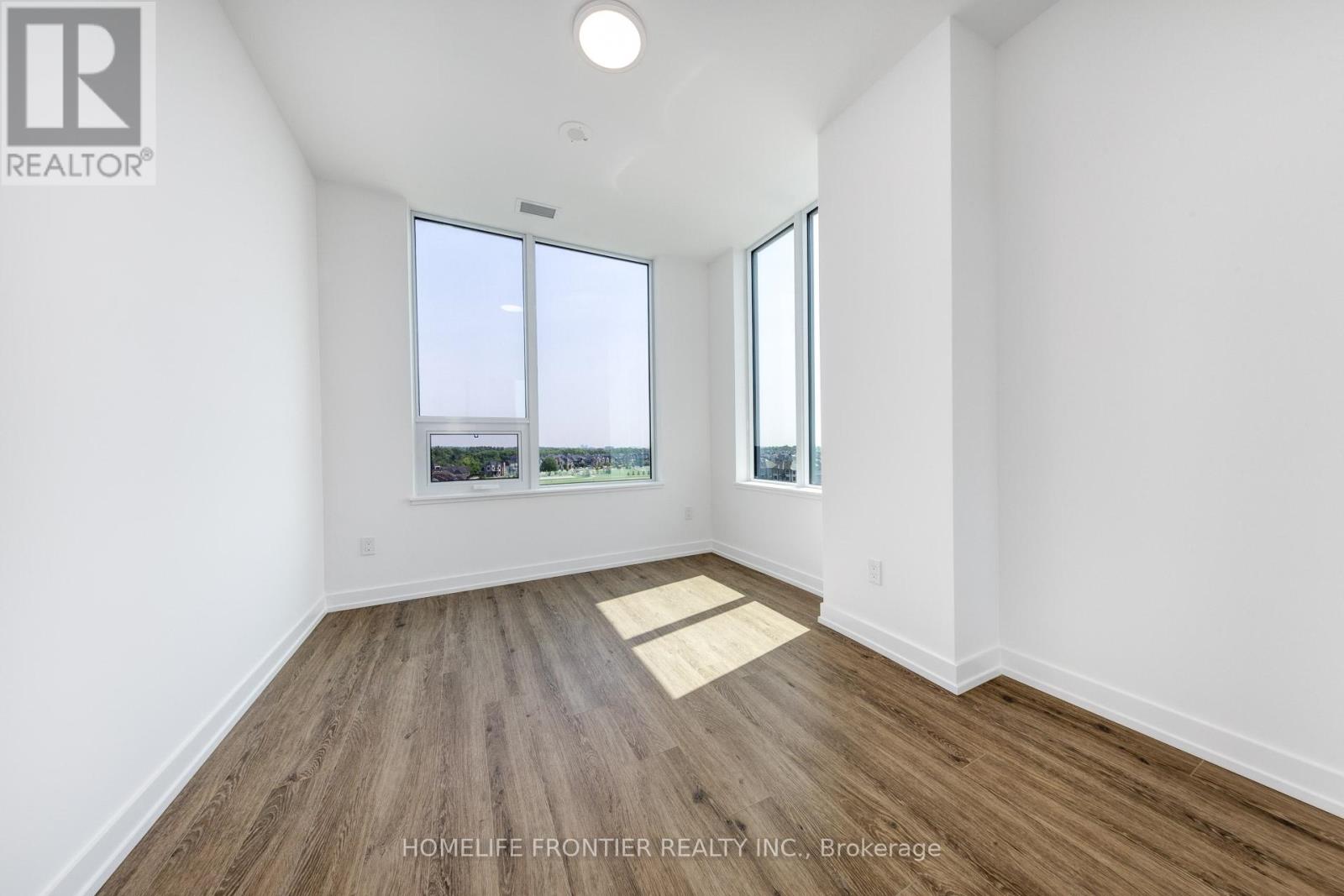 611 - 2501 Saw Whet Boulevard, Oakville, Ontario  L6M 5N2 - Photo 19 - W12502286