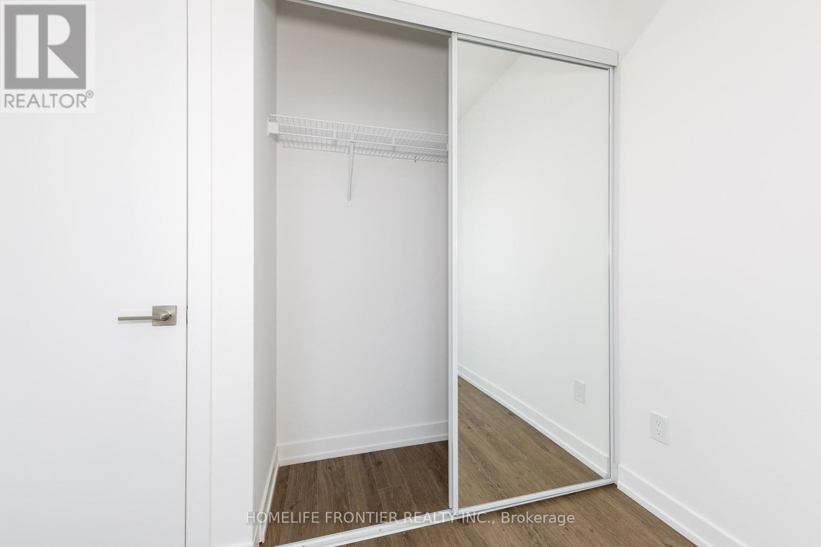 611 - 2501 Saw Whet Boulevard, Oakville, Ontario  L6M 5N2 - Photo 25 - W12502286