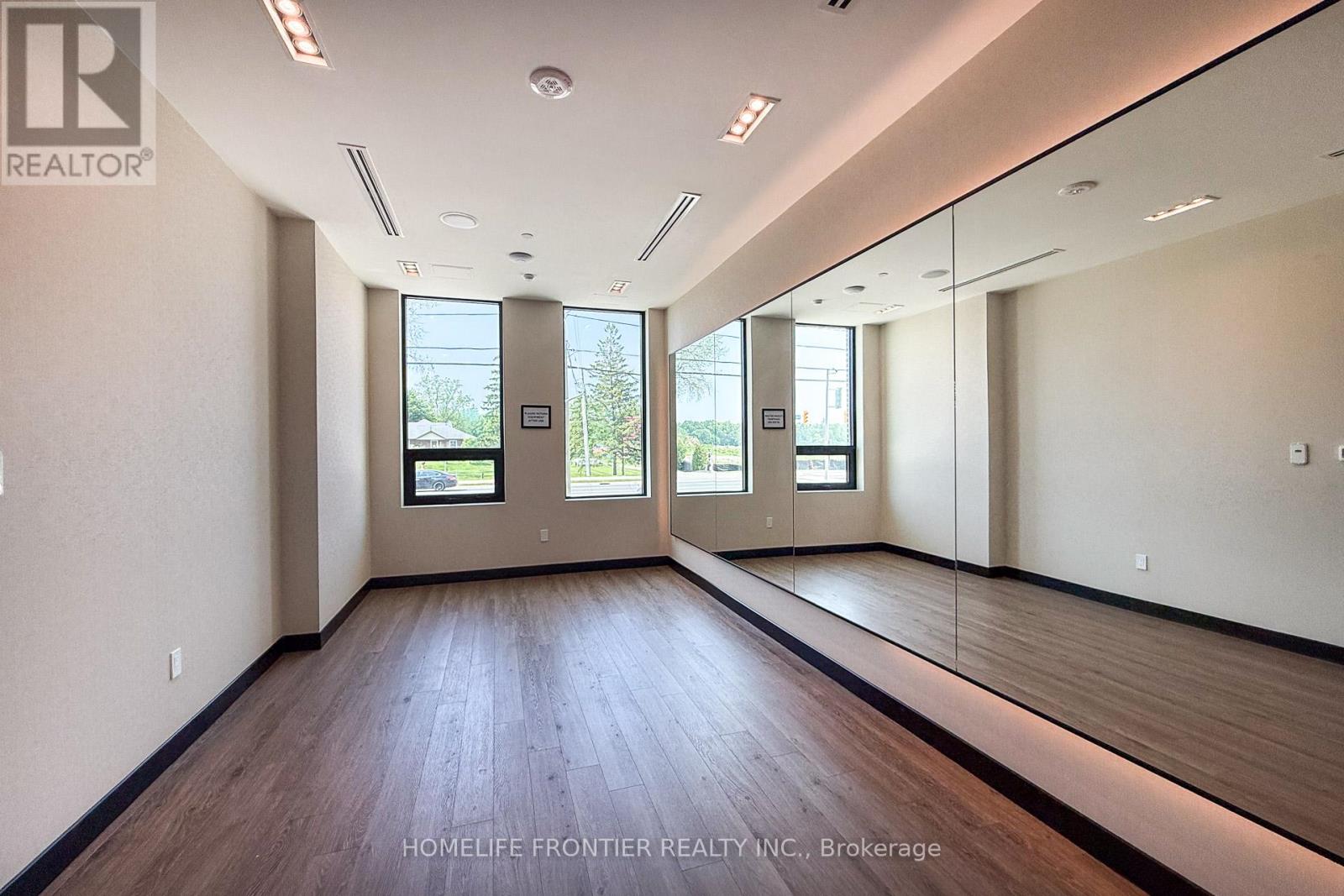 611 - 2501 Saw Whet Boulevard, Oakville, Ontario  L6M 5N2 - Photo 41 - W12502286