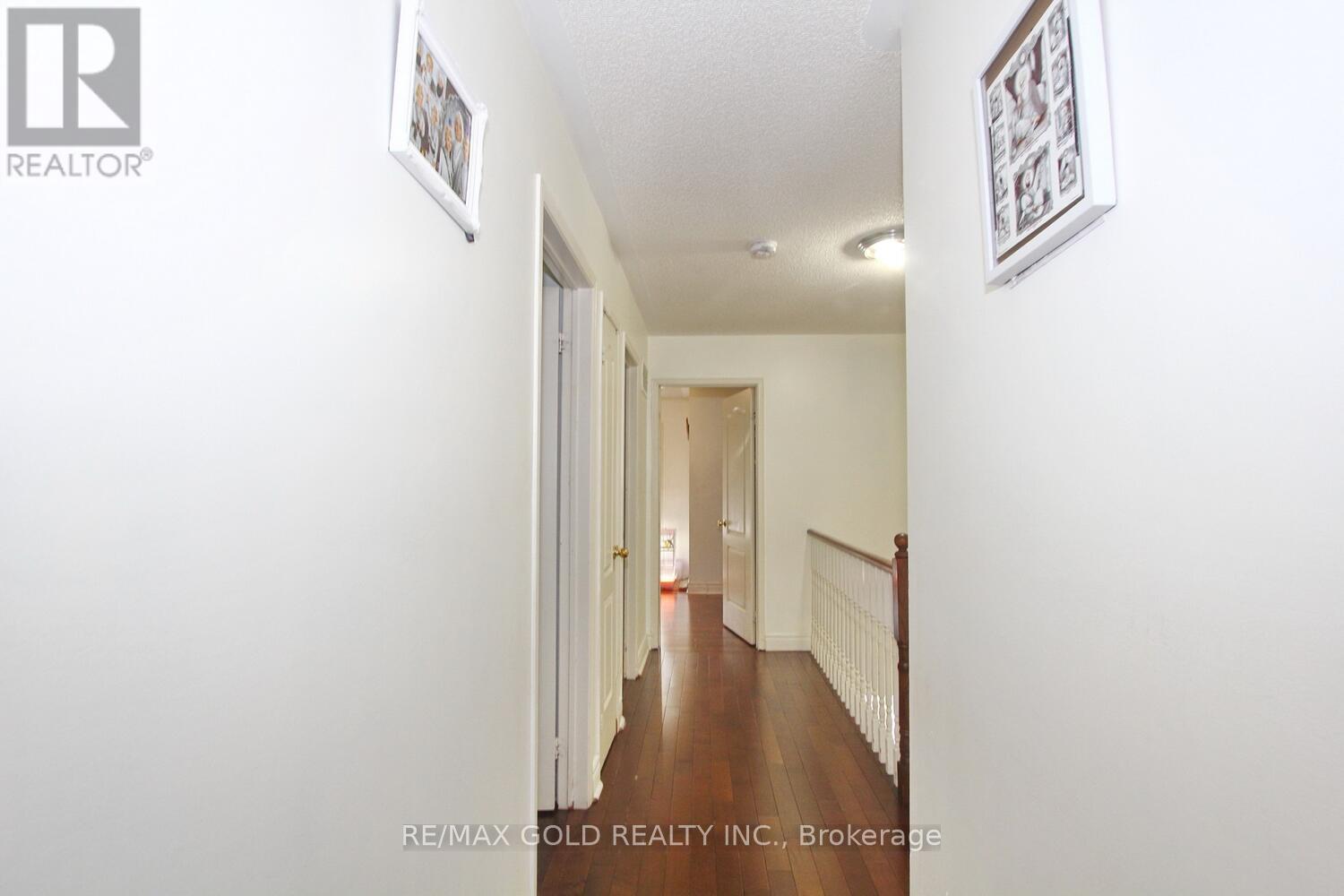 25 Wicklow Road E, Brampton, Ontario  L6X 0J6 - Photo 22 - W12502294